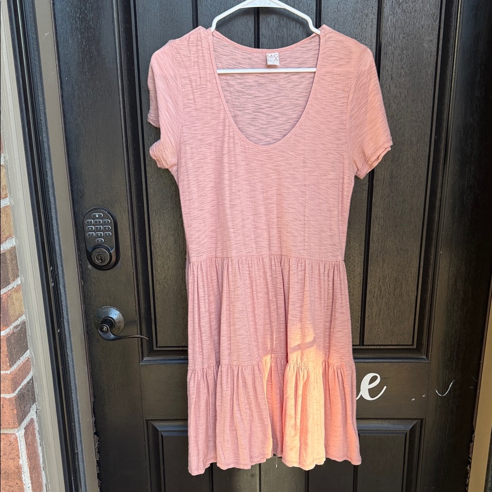 Elegant Pink Midi Dress